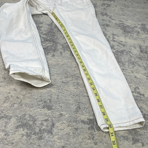 BDG High Rise Mom Jeans Ivory White Contrast Tan Stitch Urban Outfitters Sz 26 - Picture 9 of 14